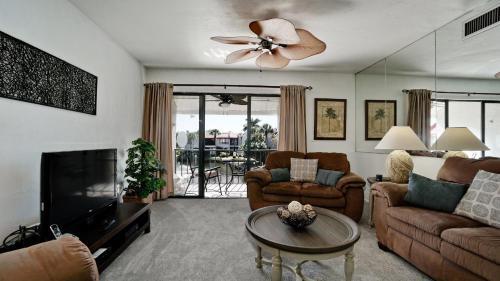 Apartamento Runaway Bay 213 - 1845191