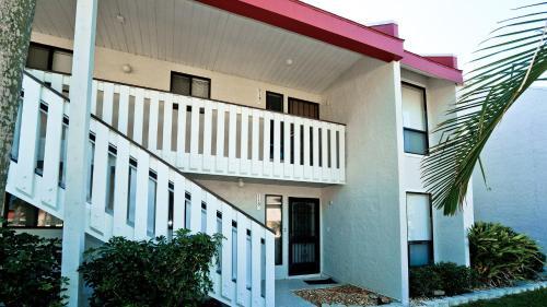Apartamento Runaway Bay 213 - 1845191