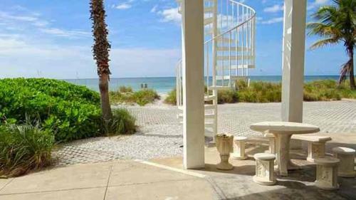 Apartamento Gulf Breeze C Condo