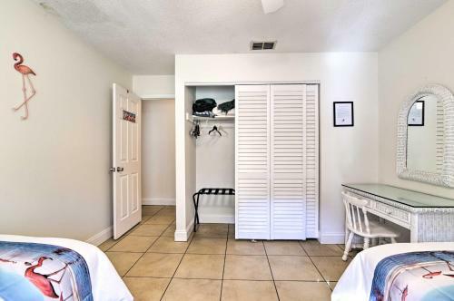 Pet-friendly Brooksville Cottage With Fire Pit!