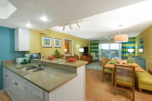 Hotel Cape Canaveral Beach Resort