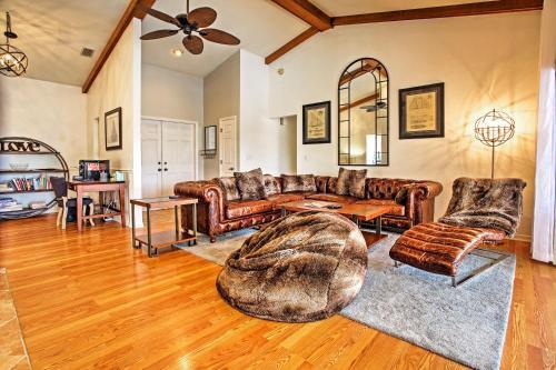 Newly Renovated Tropical Getaway In Cape Coral!