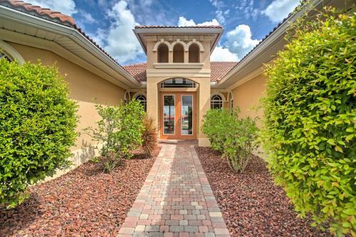 Lakefront Gulf Breeze Villa With Dock And Private Pool