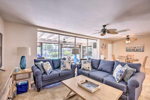 Cape Coral Waterfront Home With Pool And Dock!