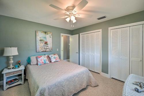 Canalfront Cape Coral Haven With Pool And Dock!