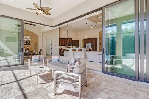 Palms Treasure 1025