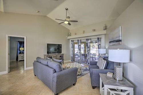Lavish Cape Coral Residence With Private Pool!