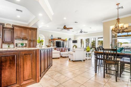 Paradise Villa