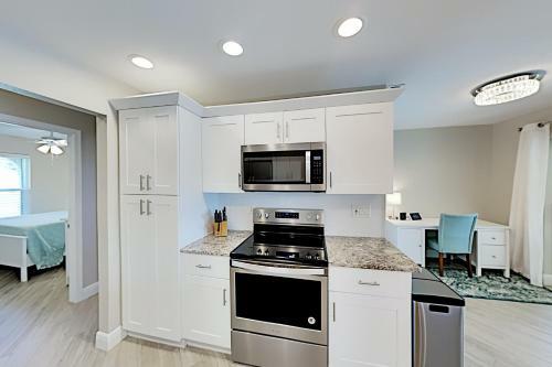 Exceptional Vacation Home In Cape Coral Home