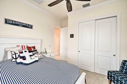 Luxury Waterfront Cape Coral Home With Pool!