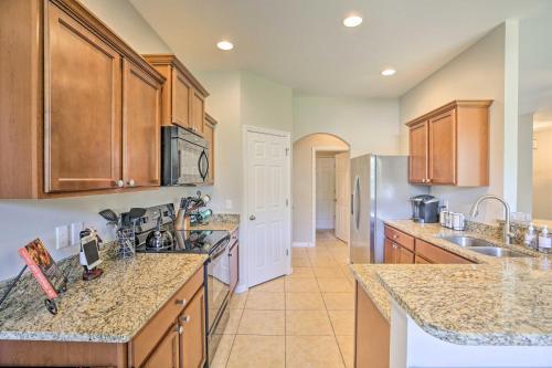 Sunny Hideaway In Cape Coral With Spacious Yard