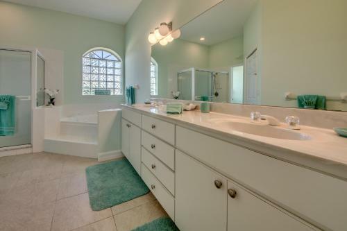Flamingo Dream Vacation Villa