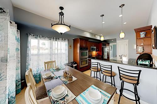 Exceptional Vacation Home In Cape Coral