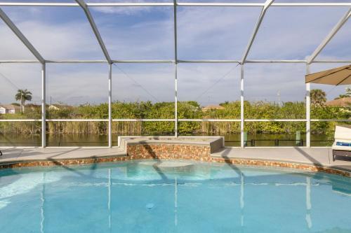 Exceptional Vacation Home In Cape Coral