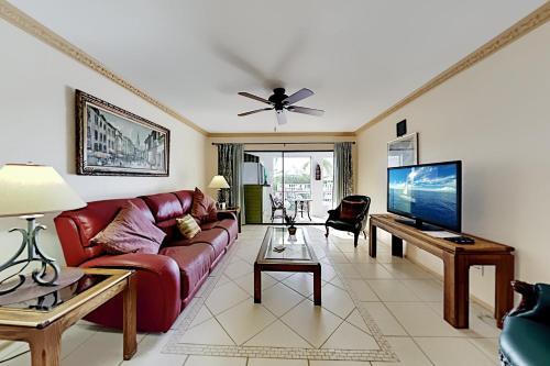 Apartamento Sandal - Canalfront Getaway - Pool, Screened Lanai Duplex