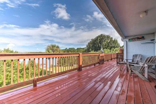Cedar Key Duplex Home With Dock And Stellar Ocean View