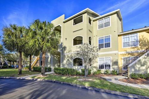 Apartamento Chic Condo With Pool And Lanai, 4mi To Clearwater Beach