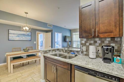 Apartamento Chic Condo With Pool And Lanai, 4mi To Clearwater Beach