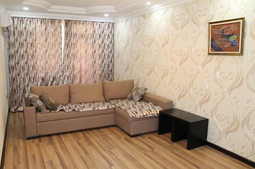 Apartments On Aliyar Aliyev Street
