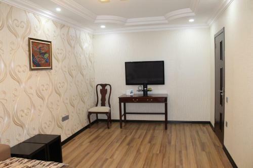 Apartments On Aliyar Aliyev Street