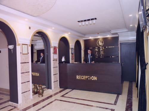 Neapol Hotel