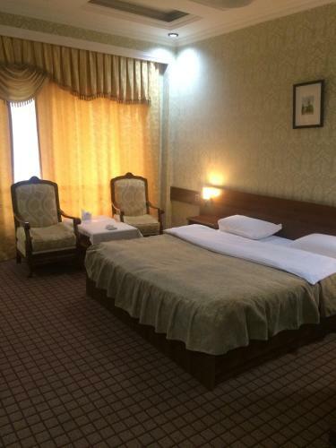 Neapol Hotel