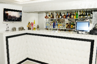 Maestro Hotel