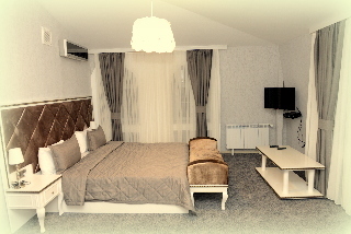 Maestro Hotel