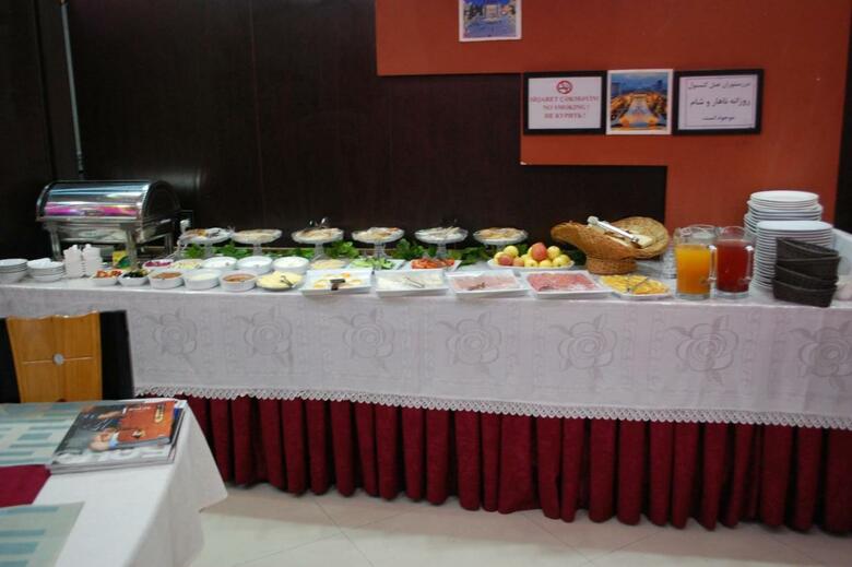 Consul Hotel