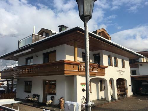Apartamento Ferienwohnungen Fl�rl