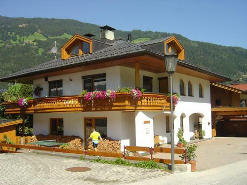 Apartamento Ferienwohnungen Fl�rl