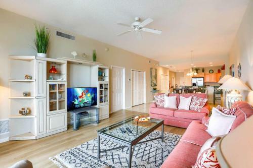 206 Harborview Grande