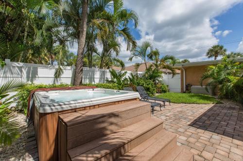 Coconut Breeze III Home