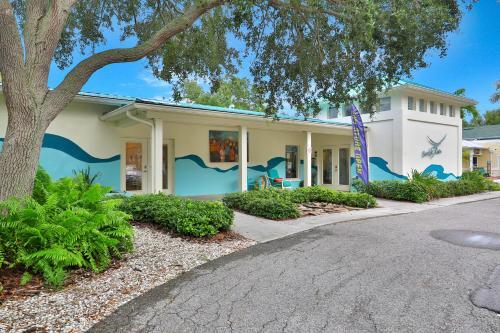 Intercoastal Waterfront Retreat