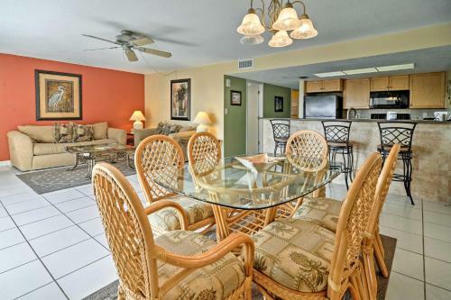 Apartamento Oceanfront Indian Shores Condo With Pool!