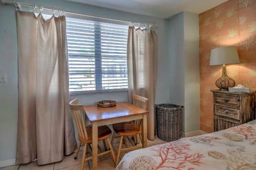 Apartamento Bright Clearwater Beach Studio - Walk To Beach!