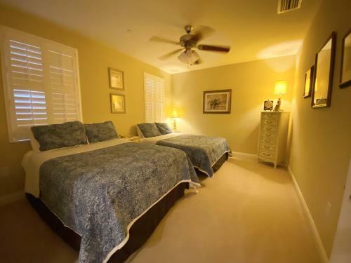 Belle Harbor Suite 71 - Monthly Rental Townhouse