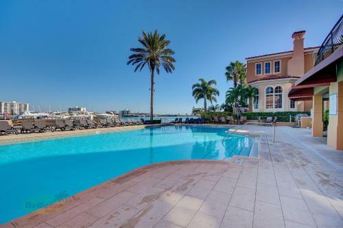 Belle Harbor Suite 71 - Monthly Rental Townhouse
