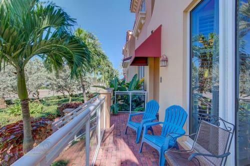 Belle Harbor Suite 71 - Monthly Rental Townhouse