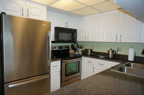 Apartamento Bass & Sun Condominium 2/2 Bedroom