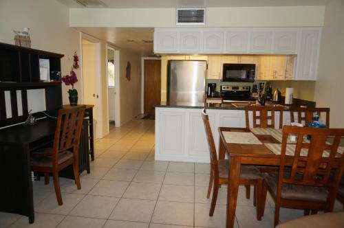 Apartamento Bass & Sun Condominium 2/2 Bedroom