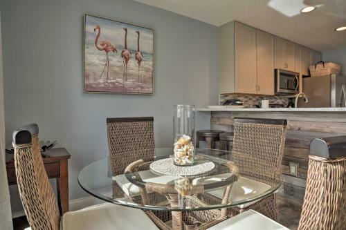 Apartamento Downtown Cocoa Beach Retreat - Walk To The Beach!