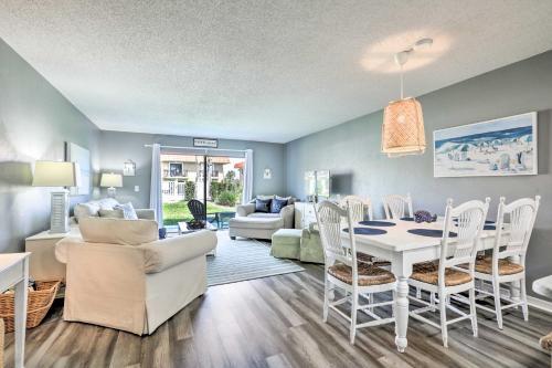 Townhome On St Augustine Beach With Pool And Patio!