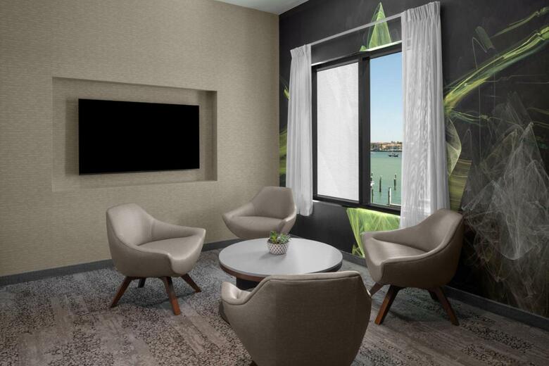Hotel Courtyard By Marriott Clearwater Beach
