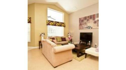 Solana - 4 Bedrooms House W/pool-4652so