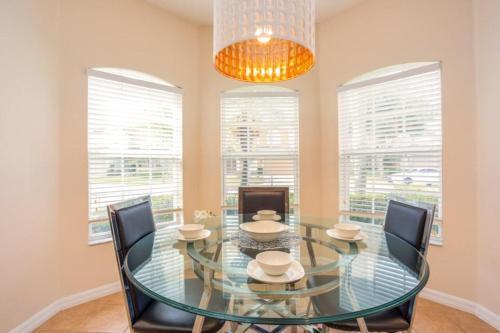 138 Norfolk Drive (jc) Villa