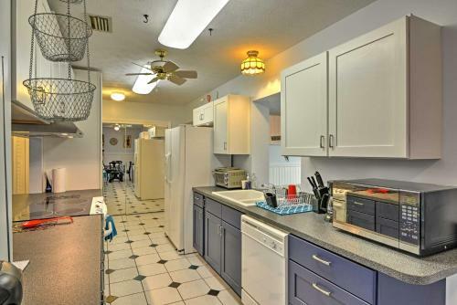 Waterfront Crystal River Hideaway With Private Dock!