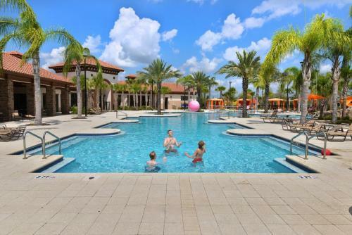 4049otd- Solterra Resort