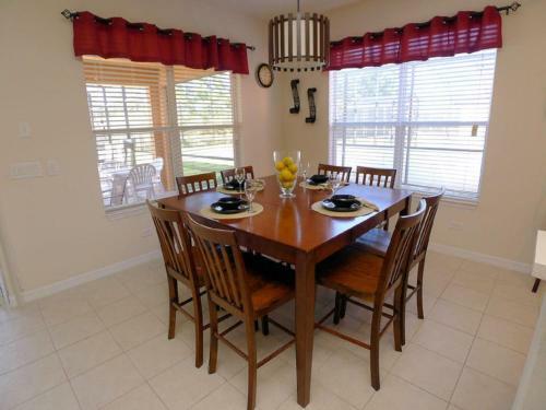 163 Watersong 5 Bedroom Villa