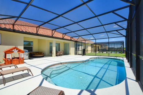 Solterra - 5 Bedrooms House W/pool-7029sr